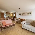 3-bed With Pool Near Burgau- Casa Do Barco בורגאו